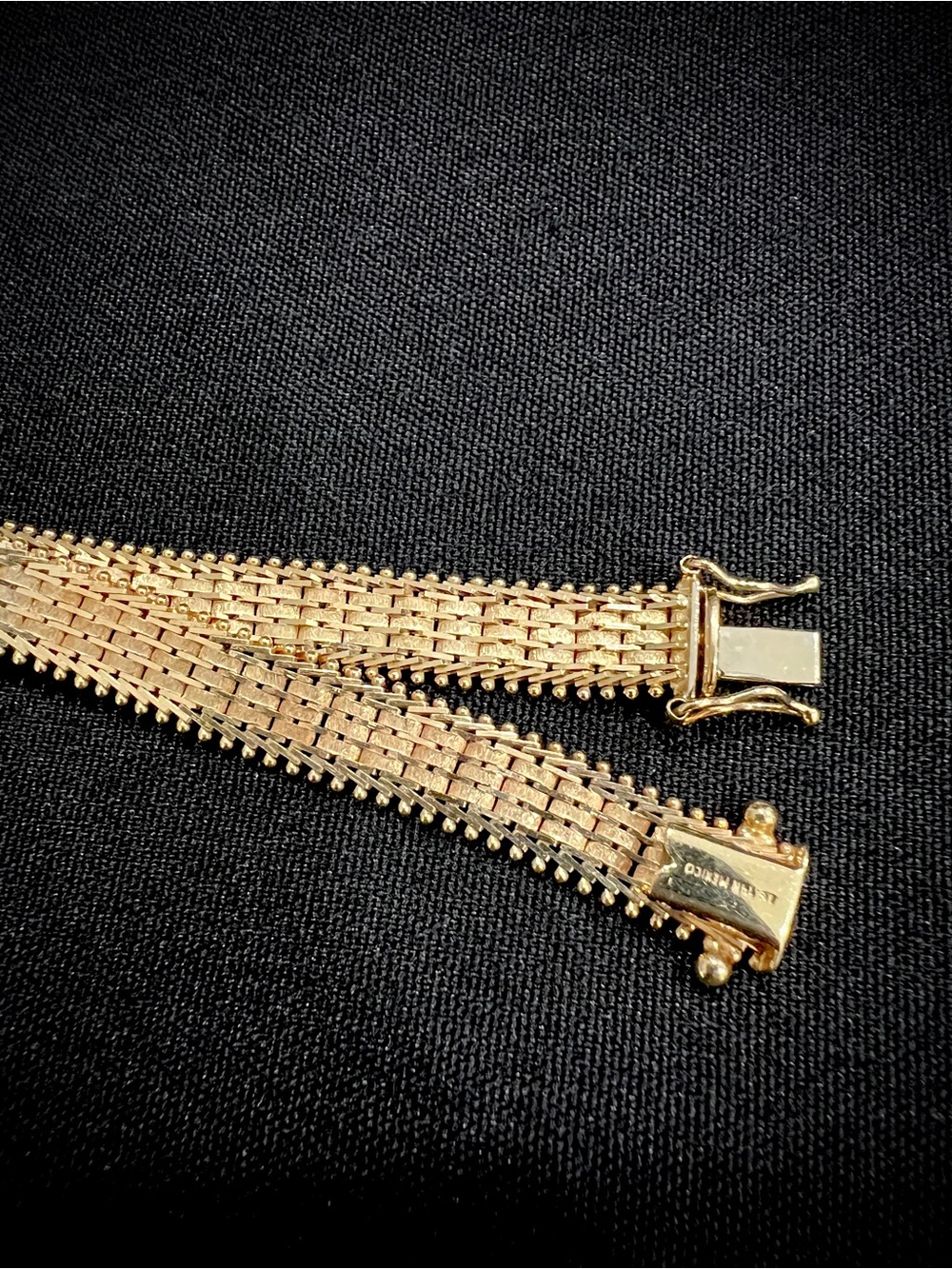 14K Vintage Gold 7.5in 9mm 14g Gate/Brick Link Bracelet - Picture 8 of 12